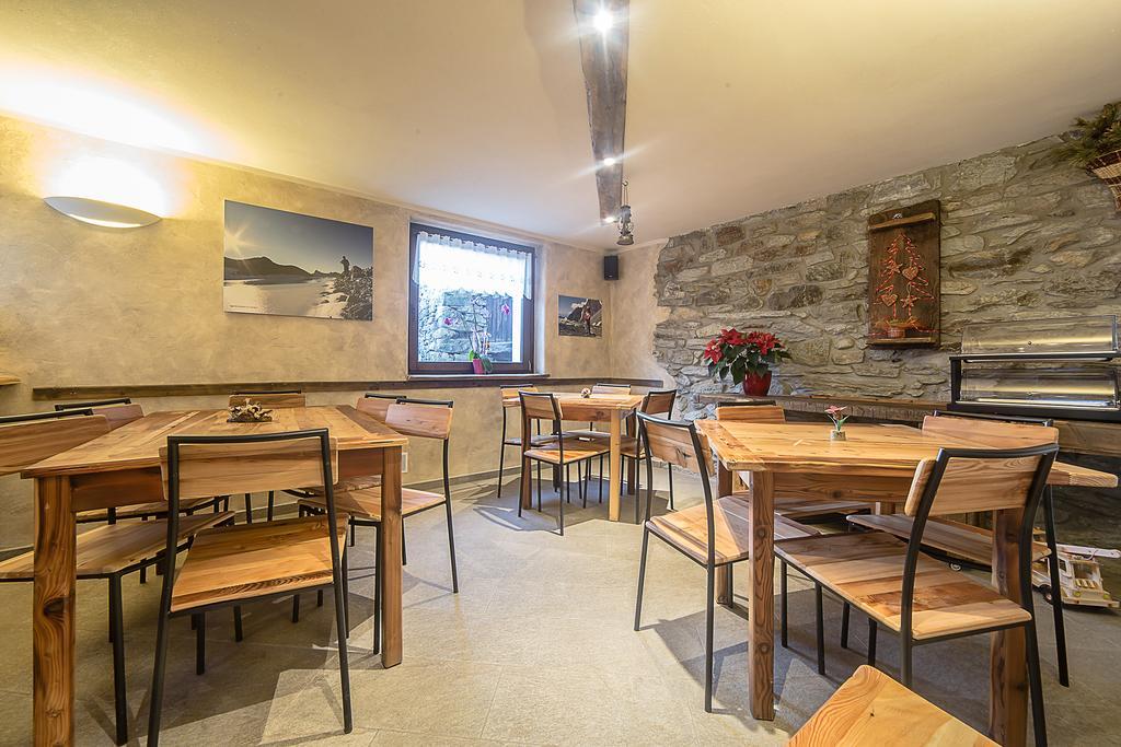 Alpe Rebelle Bed & Breakfast Bionaz Exterior foto