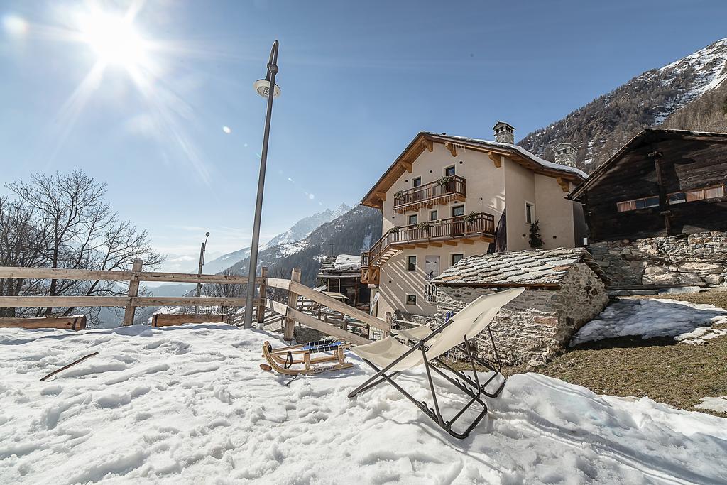 Alpe Rebelle Bed & Breakfast Bionaz Exterior foto