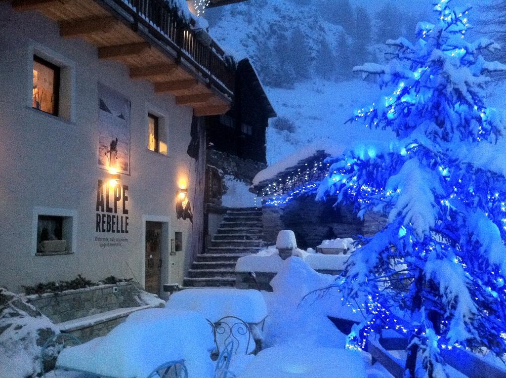 Alpe Rebelle Bed & Breakfast Bionaz Exterior foto