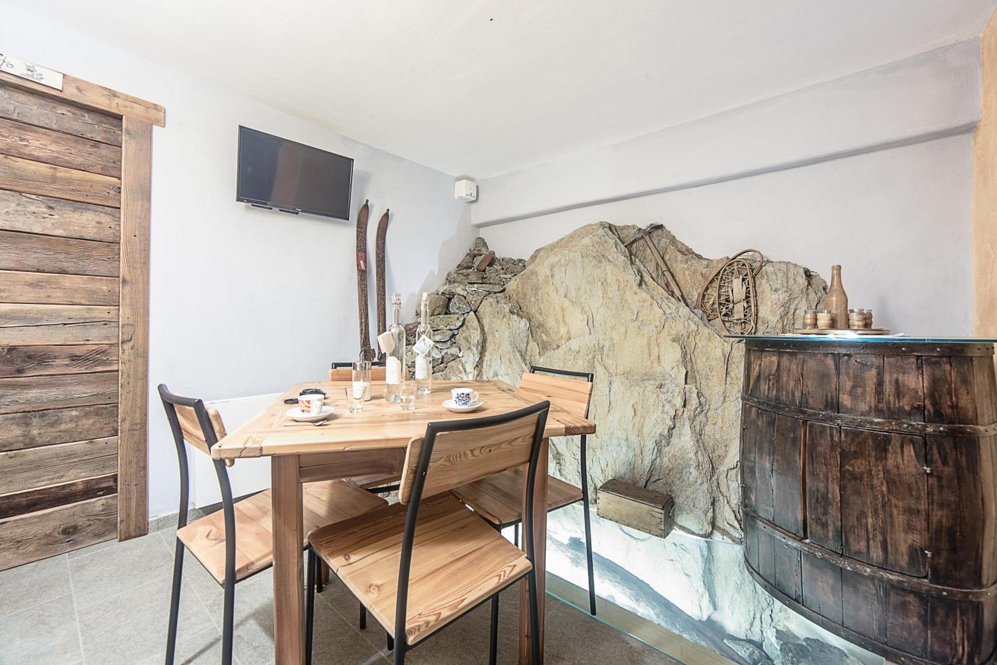 Alpe Rebelle Bed & Breakfast Bionaz Exterior foto