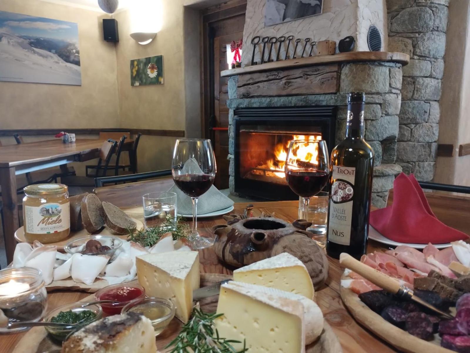 Alpe Rebelle Bed & Breakfast Bionaz Exterior foto