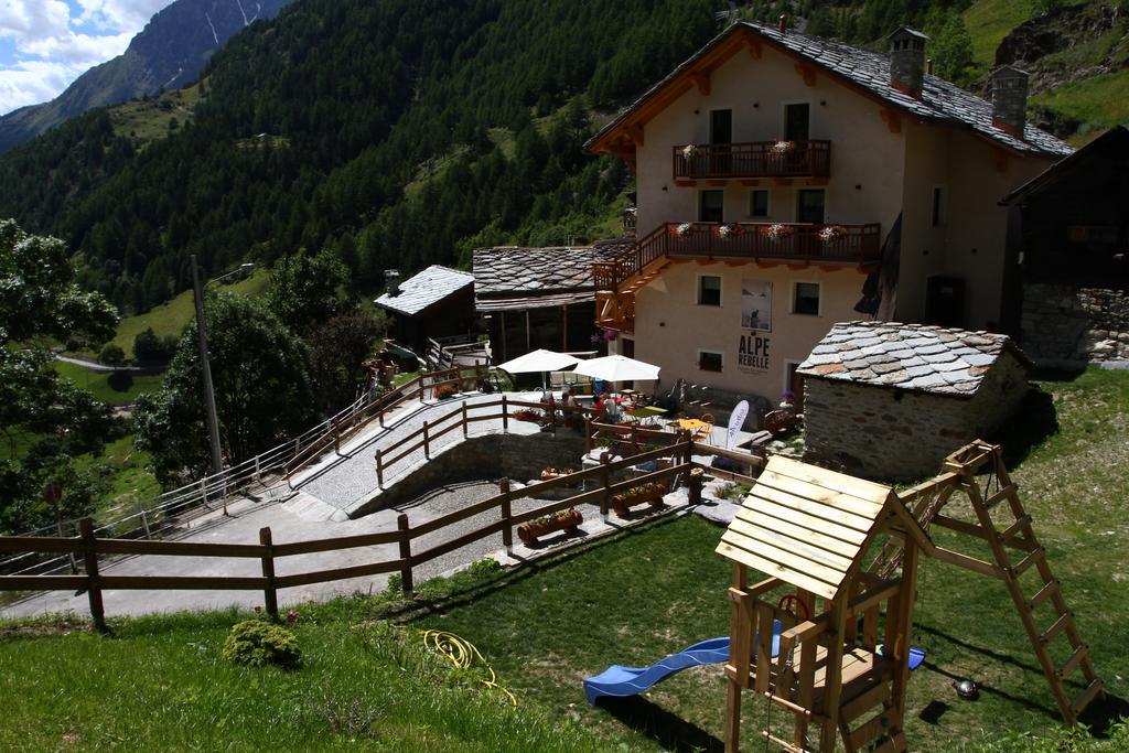 Alpe Rebelle Bed & Breakfast Bionaz Exterior foto
