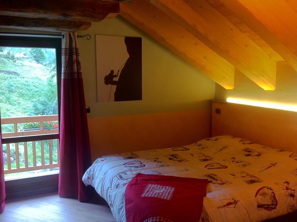 Alpe Rebelle Bed & Breakfast Bionaz Exterior foto