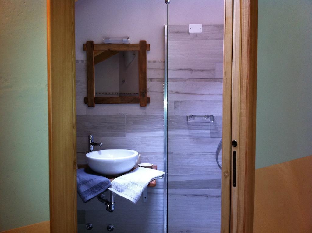 Alpe Rebelle Bed & Breakfast Bionaz Cameră foto