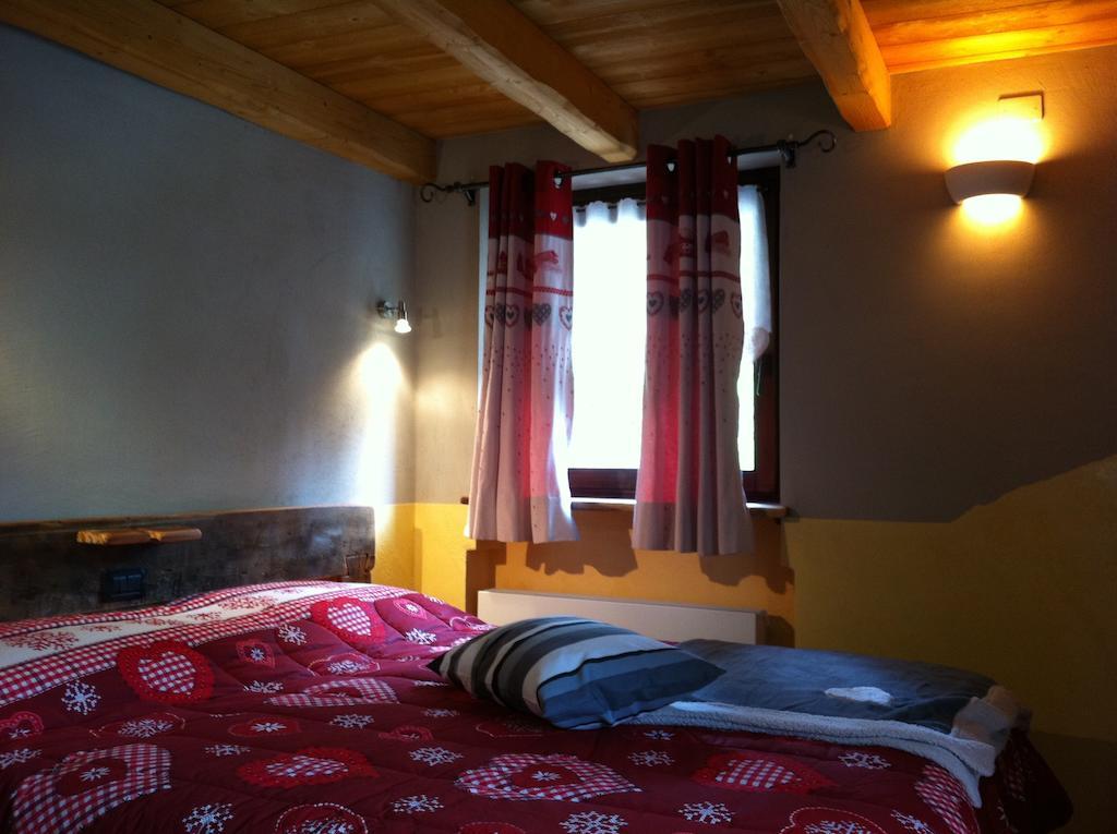 Alpe Rebelle Bed & Breakfast Bionaz Cameră foto